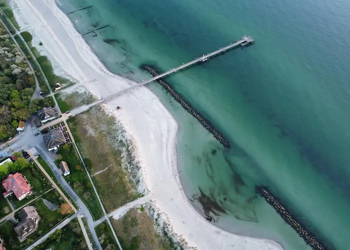 Ferienhaussiedlung Strandperlen Sanddornhof 3a * Wustrow (Fischland)